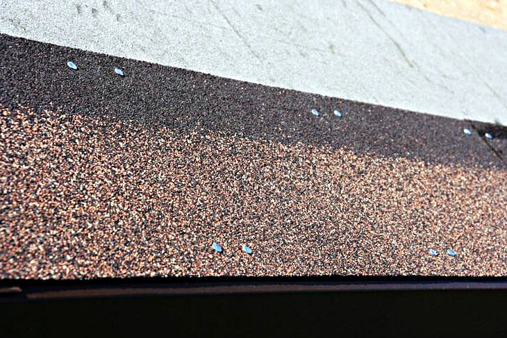 Как крепить битумную черепицу